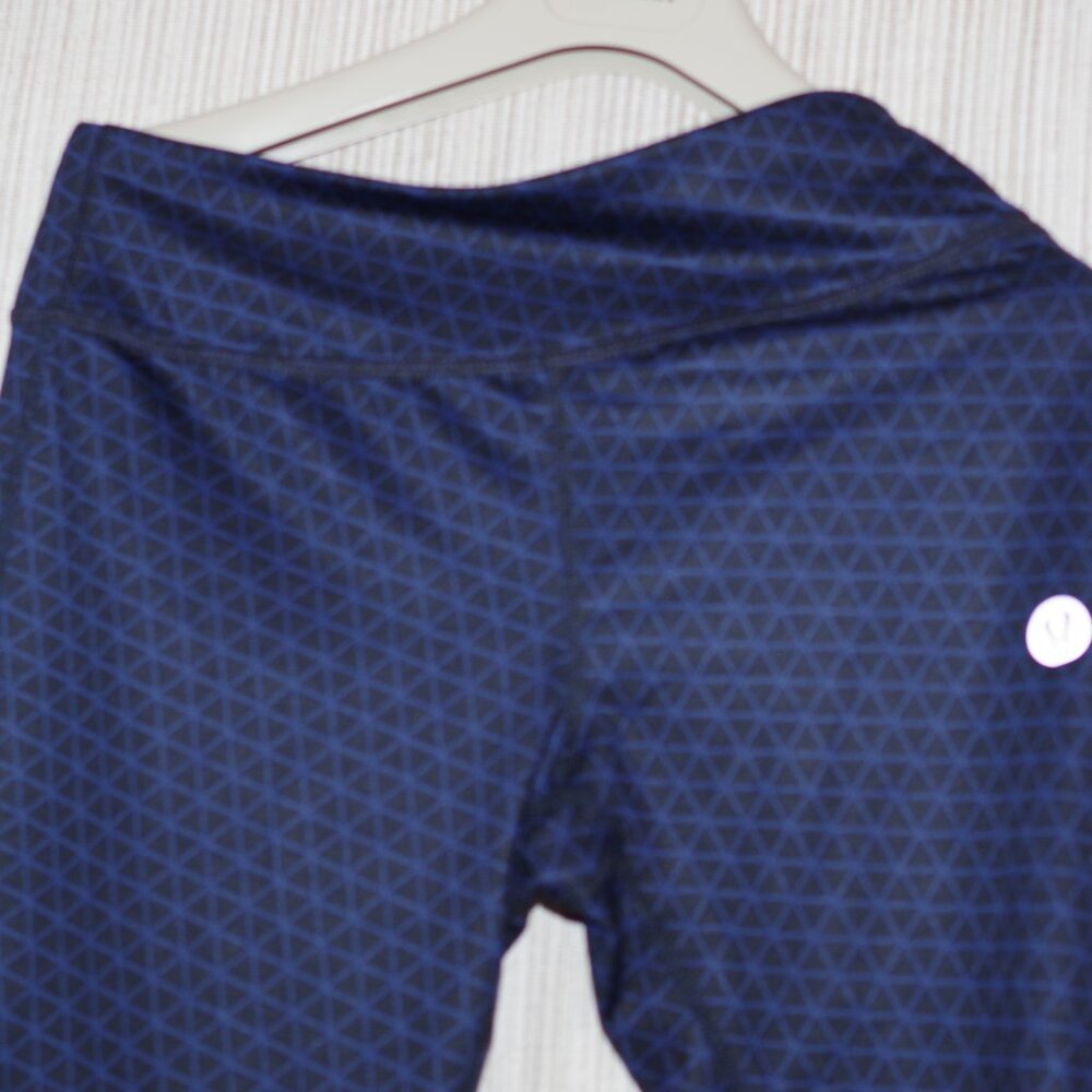 Lululemon Black Multi Pattern Print Leggings Wome… - image 3